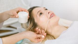 Gzelletirirken tahrip ediyor: Dermatologlar 3 rnden uzak durun diyor