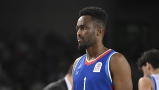 Anadolu Efes'ten Beaubois aklamas