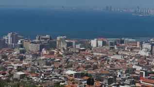 zmir'de korkulan oldu! Kenti istila ettiler