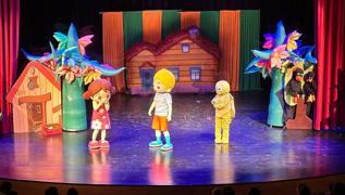 Niloya 8 ehirde 17 seansla seyircisiyle buluacak!