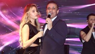 Rafet El Roman'dan hayranna srpriz jest: Hem dans etti hem det yapt!