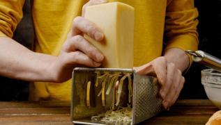 Kaar peyniri rendelemenin pratik yntemi