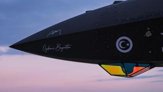 Bayraktar KIZILELMA'dan tarihi baar... Tam isabetle vurdu 