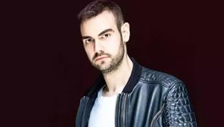 Faruk Sabanc�'n�n 's�radan aile' tan�m� tepkilerin oda��nda: 'Talihsiz bir a��klama'