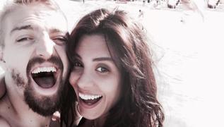 ��kran Oval� ile Caner Erkin'den 9. y�l kutlamas�! �Bir �mre s��s�n a�k�m�z'