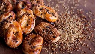 Pastane lezzetini aratt�rm�yor: Tuzlu pasta tarifi