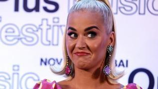 Katy Perry'den yeni rekor! Dakikada tam 300 bin dolar kazand�