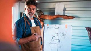 Beyaz�t �zt�rk'�n �sessiz yan�' havaliman�nda ortaya ��kt�! Unutulan e�yalar sanata d�n��t�