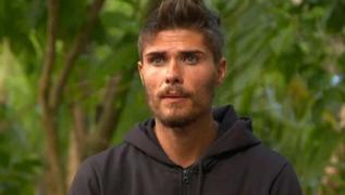 Hakk�nda yakalama karar� ��kar�lm��t�... Bar�� Murat Ya�c� 'Survivor'dan diskalifiye mi edildi?