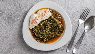 Ispanak yeme�i tarifi! Ak�ama ne pi�irsem diyenlere 15 dakikal�k yemek tarifi