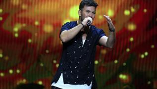 Berksan doland�r�c�lar�n hedefi oldu! 'Yurt d���ndaki akraban�m' dedi, para istedi