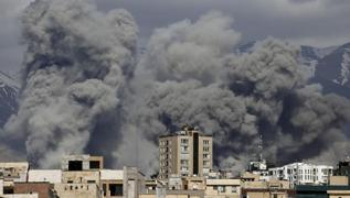 Tahran 'intikam' dedi: ABD-�srail'den f�zeler pe� pe�e ate�leniyor