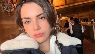 Ya�mur Tanr�sevsin �svi�re'de buz gibi havuz girdi! So�u�a ald�r�� etmedi...