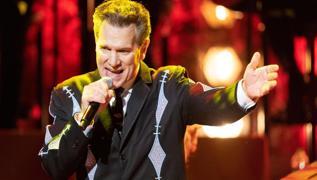 Chris Isaak T�rkiye'ye geliyor! ��te konser verece�i �ehirler