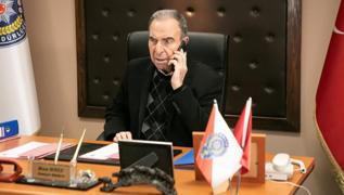 Arka Sokaklar'�n R�za Baba's� herkesi korkuttu! Zafer Ergin hastaneye kald�r�ld�...