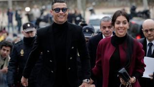 Cristiano Ronaldo'dan Georgina Rodriguez'e �m�r boyu maa�! S�zle�me detaylar� ortaya ��kt�