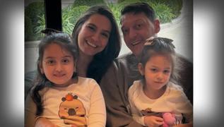 Mesut �zil'le Amine G�l�e bir kez daha anne-baba oldu! ��te k�zlar�na verdikleri isim