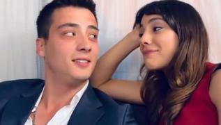 Uzak �ehir y�ld�zlar�ndan romantik kare! Dilin D��er ve Atakan �zkaya be�eni ya�muruna tutuldu...