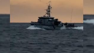 Ege'de Yunan tacizi: T�rk botunu g�r�nce ka�t�lar