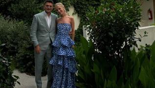 Be�ikta�l� futbolcu Cengiz �nder evlilik yolunda ilk ad�m� att�! Belge Yeng�l ile ni�anland�