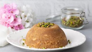 Lokum gibi yumu�ak... Tad�na doyum olmayan irmik helvas� tarifi