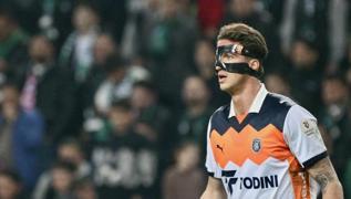 Bertu� �zg�r Y�ld�r�m'dan ayr�l�k iddialar�n� bitirecek payla��m!