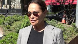 H�lya Av�ar resti �ekti! 'Sokak r�portaj� benim i�in bitti2