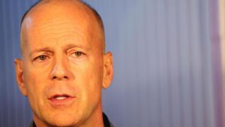 Bruce Willis'in k�z�ndan �a��rtan a��klama! 'Babam�n karakteri de�i�ti'