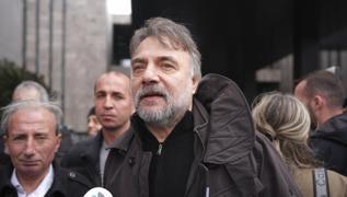 Oktay Kaynarca'n�n �nl� olmadan �nceki mesle�i �a��rt�yor! Me�er oyunculuktan �nce...