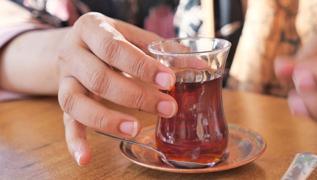 Yemekten sonra hemen �ay i�iliyor ama� Me�er o kritik s�reyi beklemek �artm��!