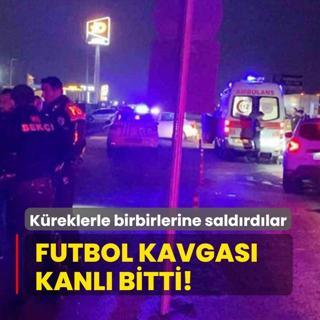 Sopa ve kreklerle birbirlerine saldrdlar... Futbol kavgas kanl bitti!