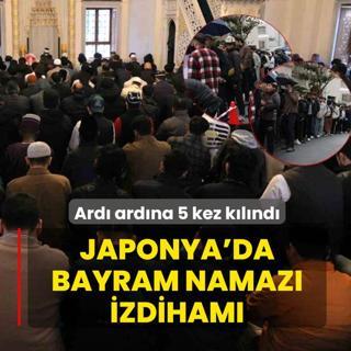 Japonya'da bayram namaz� izdiham�! Ard� ard�na 5 kez k�l�nd�