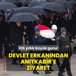 106 y�ll�k b�y�k gurur! Devlet erkan�ndan An�tkabir'e ziyaret