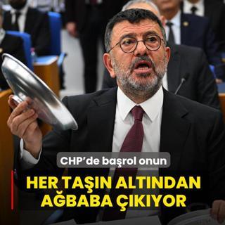 CHP'de ba�rol onun! Her ta��n alt�ndan A�baba ��k�yor