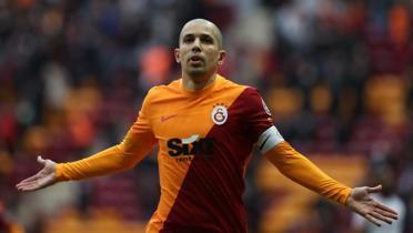 He became Premier Sofiane Feghouli! Goal scored at the last minute