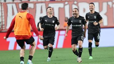 Pendikspor'dan Antalyaspor deplasmannda hayati  puan!