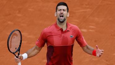 Son ampiyon Djokovic, Fransa Ak'ta eyrek finale ykseldi