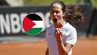 Milli tenisi Zeynep Snmez'den Filistin'e destek