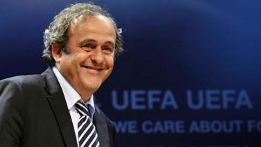 Platini'den futbolda yenilenme nerisi!