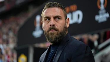 Roma taraftarlarndan ynetime De Rossi tepkisi!