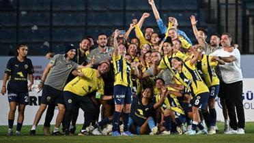 Kadnlar derbisinde kazanan Fenerbahe!