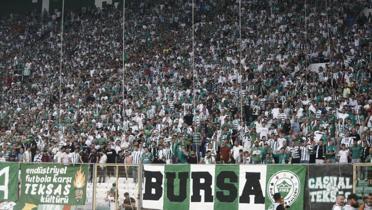 3. Lig 1. Grup ekibi Bursaspor'un i saha mana 43 bin taraftar geldi