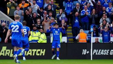 Leicester City, 3 puan tek golle ald