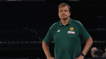 Ergin Ataman'dan hakem ynetimine tepki: Bu allmadk bir ey