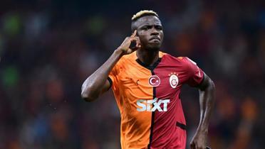 Victor Osimhen'den ayrlk aklamas! Transfer sorularn cevaplad