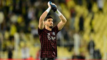 Altay Bayndr'dan Fenerbahe paylam