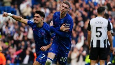 Chelsea, Newcastle United engelini geti