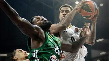 Panathinaikos, Asvel karsnda rahat kazand