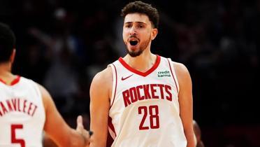 Alperen engn NBA'de frtna gibi! Bir  double-double daha