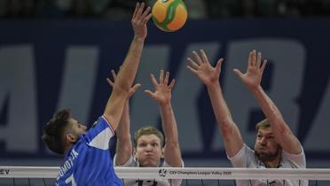 Halkbank final setinde malup